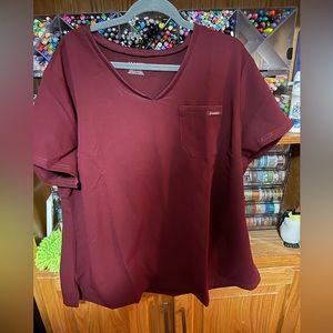 Jaanuu scrub top 3x (wine)